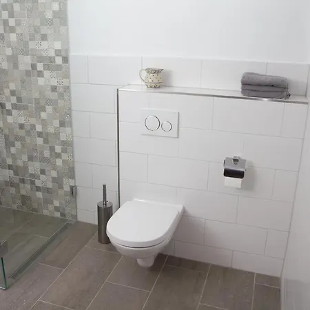 Apartment Gästezimmer Mittelgasse Florsheim-Dalsheim