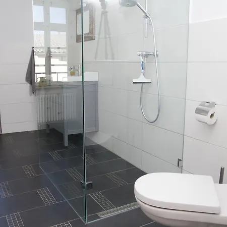 Gaestezimmer Mittelgasse *
