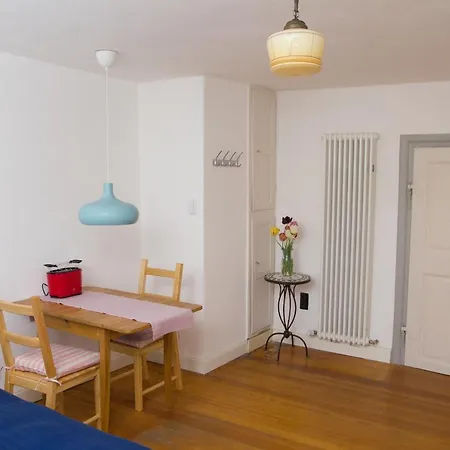Gaestezimmer Mittelgasse Apartment