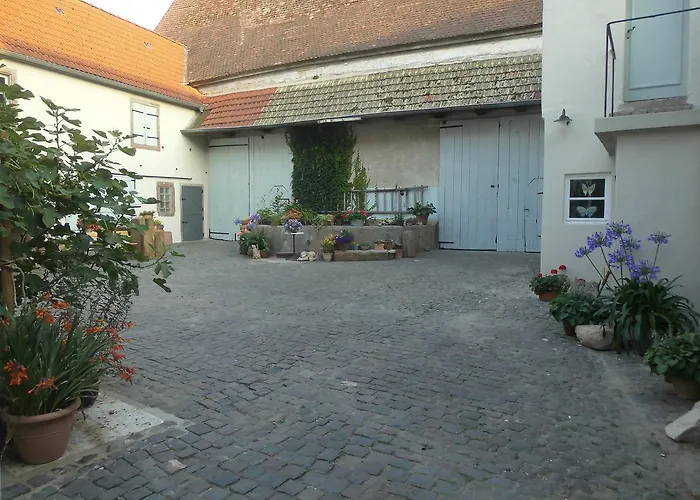 Gaestezimmer Mittelgasse Lägenhet *